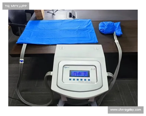 世界铁人三项赛:英国选手冲线后休克,医疗组冰毯降温抢救成功